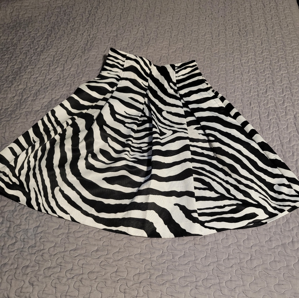Pleated Zebra Print Skirt with Pockets